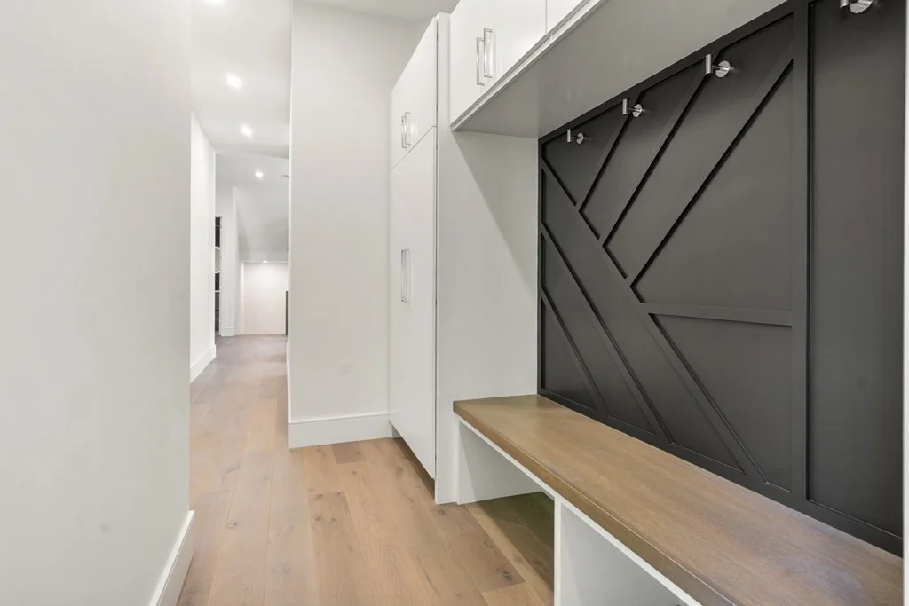 6 bed, 4+ bath apartment for rent at 55 Rosalie Rd, Chestnut Hill — photo 30 of 40