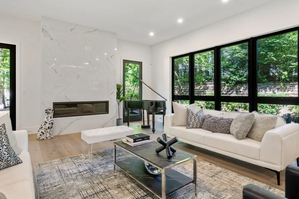 6 bed, 4+ bath apartment for rent at 55 Rosalie Rd, Chestnut Hill — photo 10 of 40