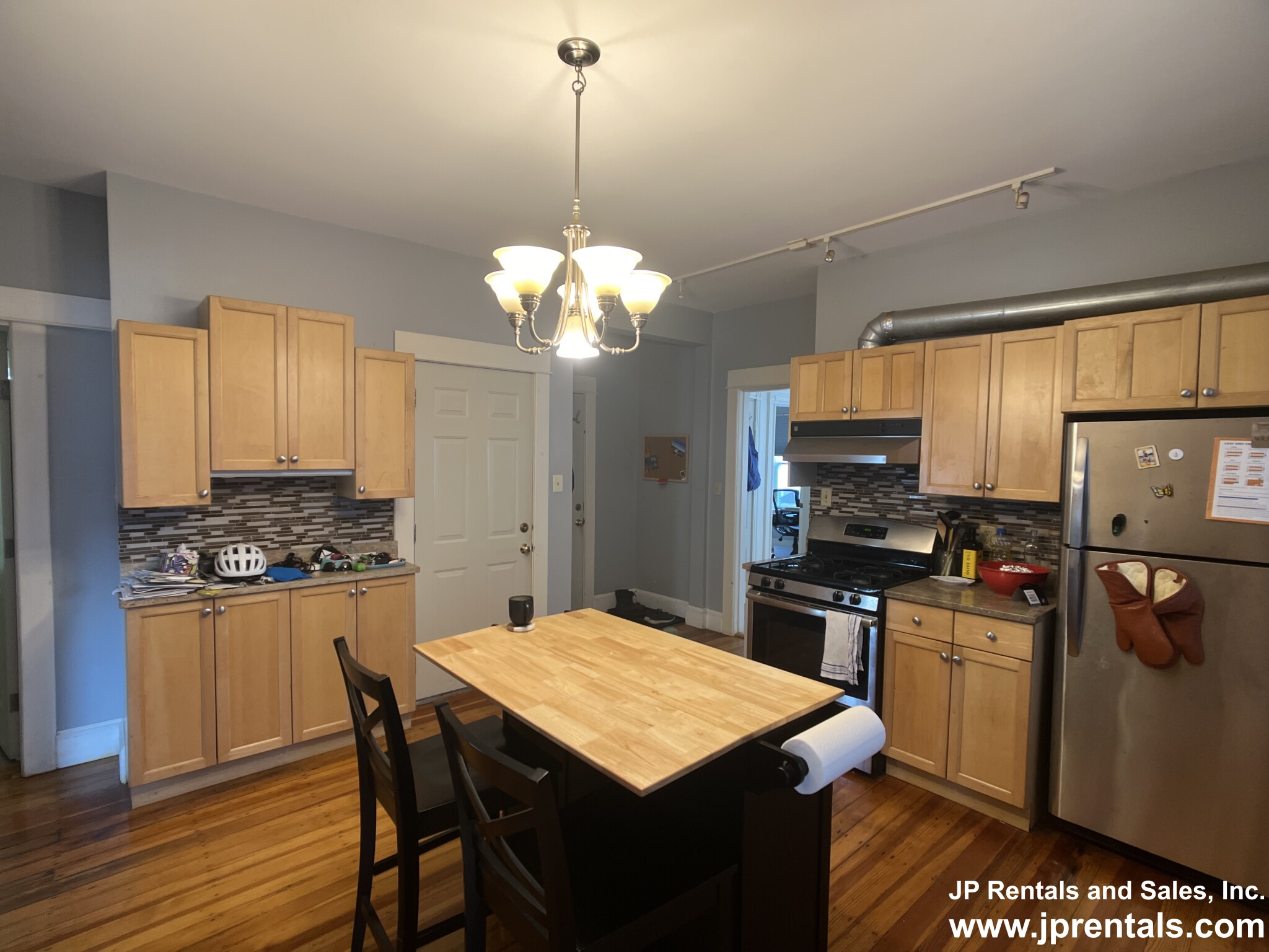 3 bed, 1 bath apartment for rent at 55 Rossmore Rd Unit 2, Jamaica Plain