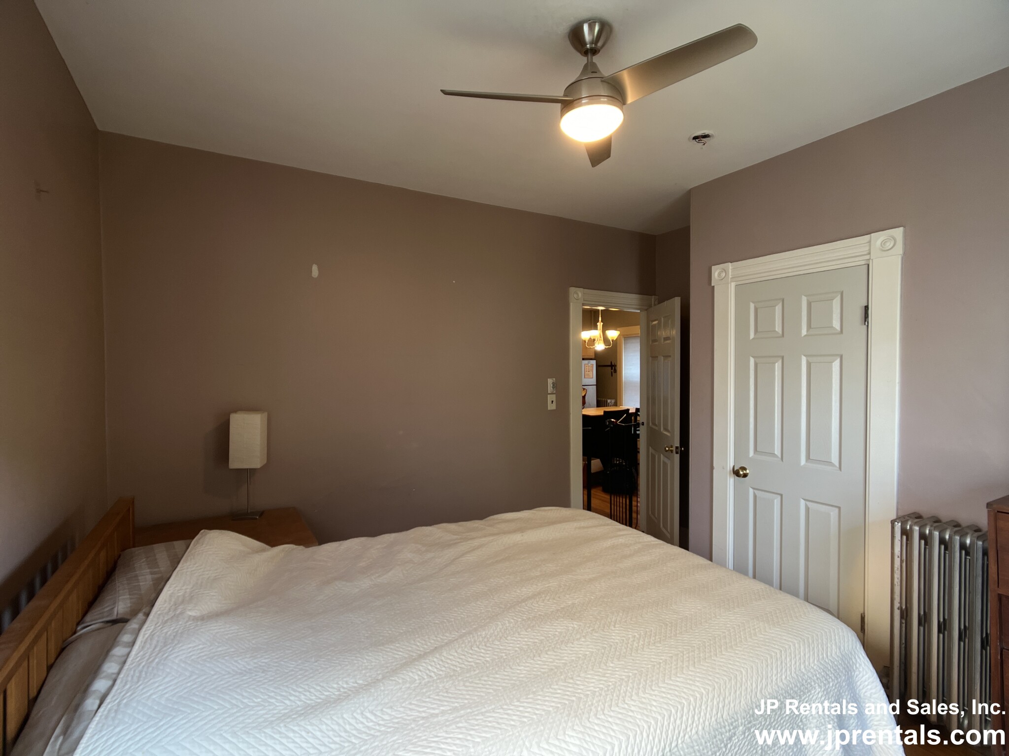 3 bed, 1 bath apartment for rent at 55 Rossmore Rd Unit 2, Jamaica Plain — photo 9 of 20