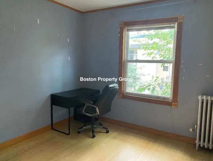 3 bed, 1 bath apartment for rent at 55 Sacramento St Unit 11, Baldwin — photo 6 of 9