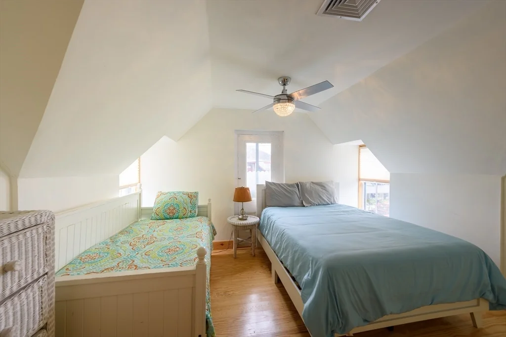 5 bed, 3 bath apartment for rent at 55 Samoset Ave, Oak Bluffs — photo 17 of 22