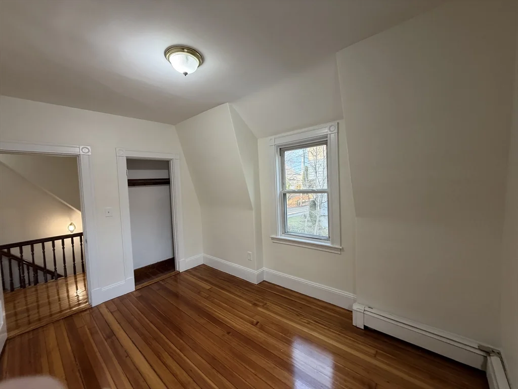 3 bed, 1 bath apartment for rent at 55 Scammell Unit 2, Quincy — photo 10 of 18