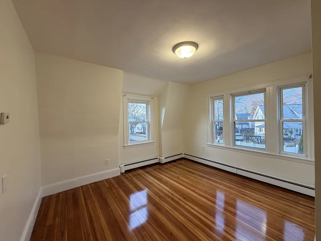 3 bed, 1 bath apartment for rent at 55 Scammell Unit 2, Quincy — photo 15 of 18
