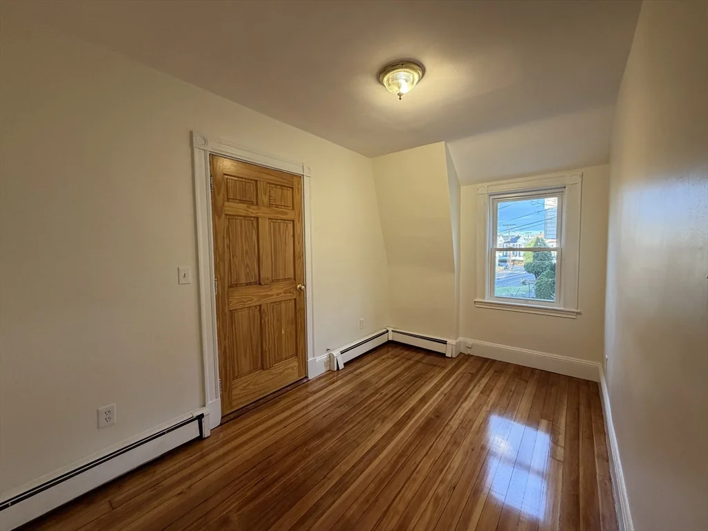 3 bed, 1 bath apartment for rent at 55 Scammell Unit 2, Quincy — photo 14 of 18