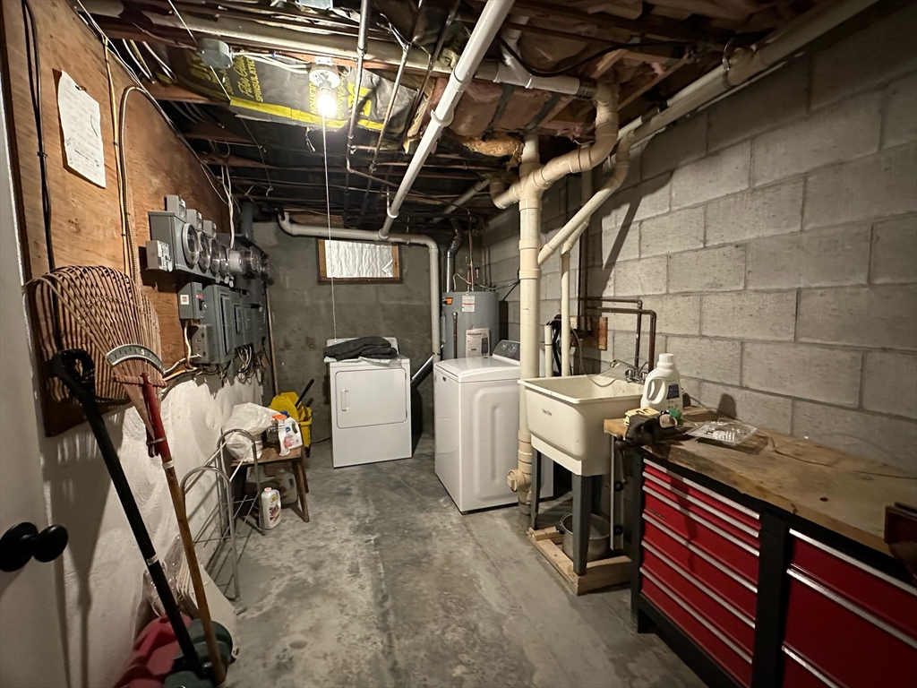 2 bed, 1 bath apartment for rent at 55 Staffordshire Ln Unit C, Concord — photo 13 of 13