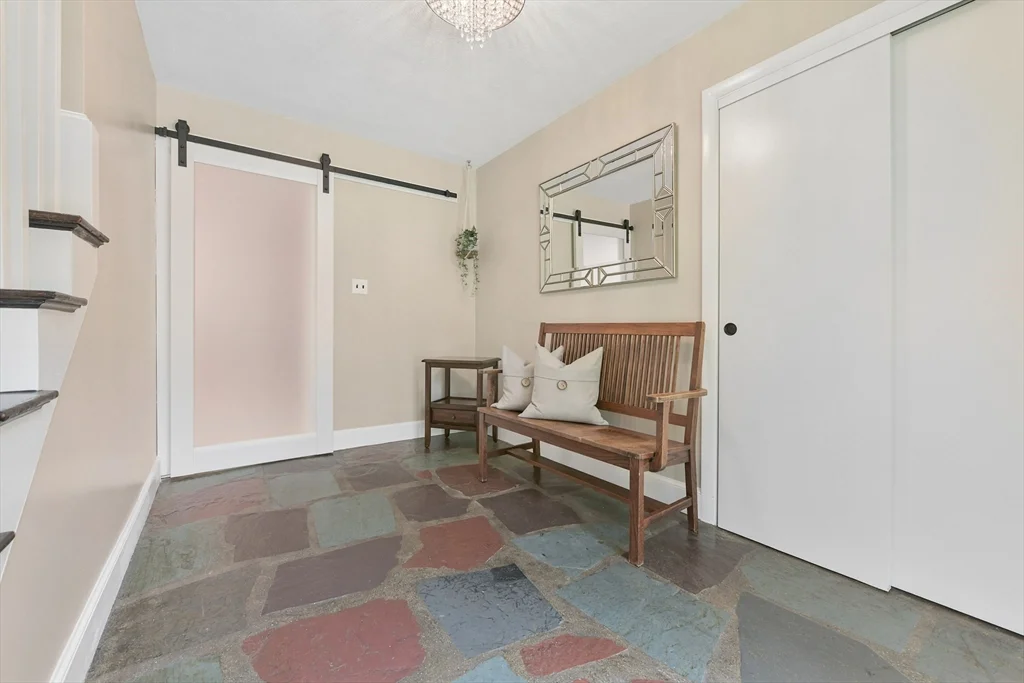 3 bed, 2 bath apartment for rent at 55 Stone Rd, Arlington — photo 20 of 32