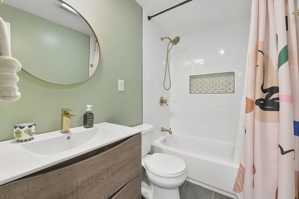 3 bed, 2 bath apartment for rent at 55 Stone Rd, Arlington — photo 15 of 32