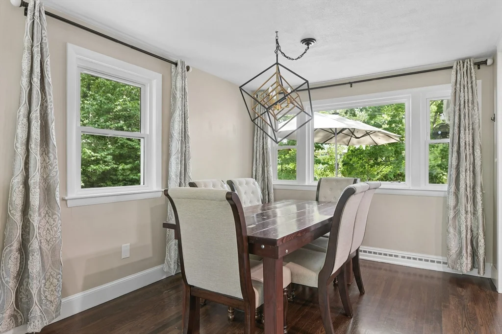 3 bed, 2 bath apartment for rent at 55 Stone Rd, Arlington — photo 5 of 32