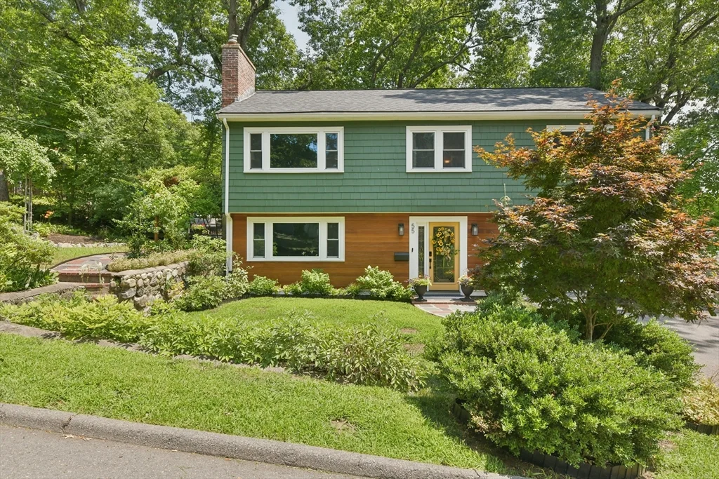 3 bed, 2 bath apartment for rent at 55 Stone Rd, Arlington — photo 31 of 32