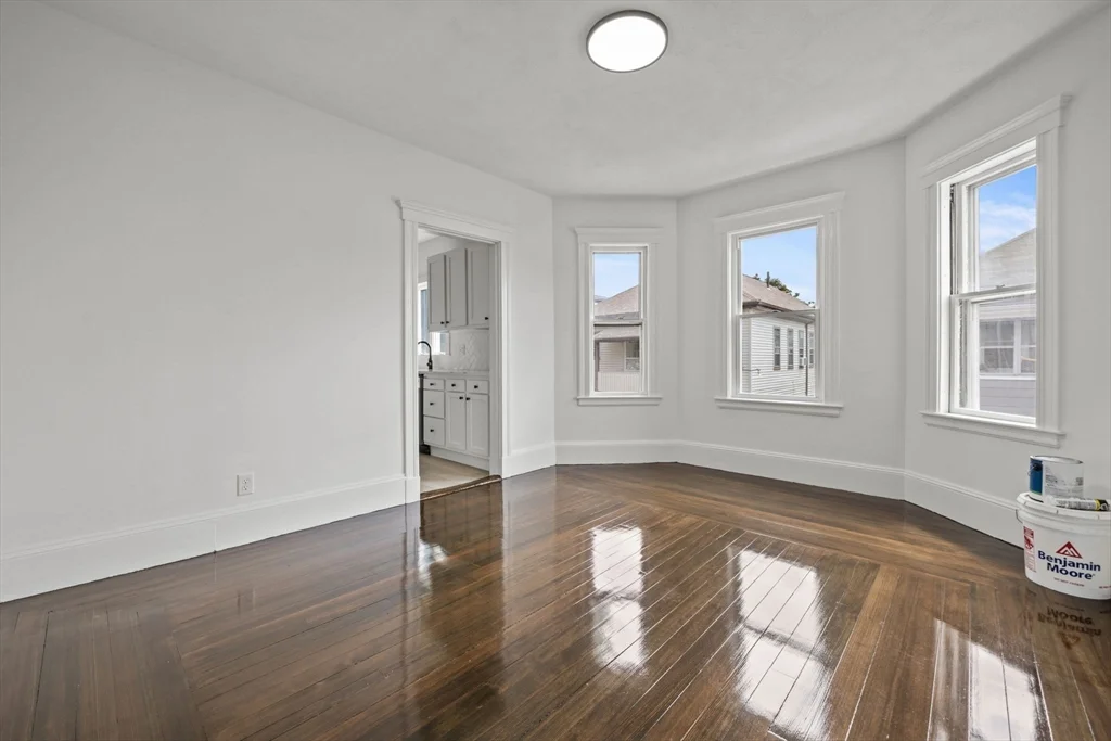 2 bed, 1 bath apartment for rent at 55 Surrey St Unit 1, Glenwood — photo 19 of 24