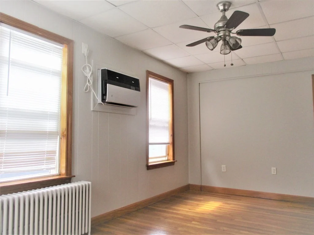 1 bed, 1 bath apartment for rent at 55 Sydney St Unit 2, Ten Hills