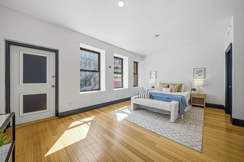 2 bed, 2 bath apartment for rent at 55 Temple Pl Unit 4, Boston Downtown — photo 28 of 32