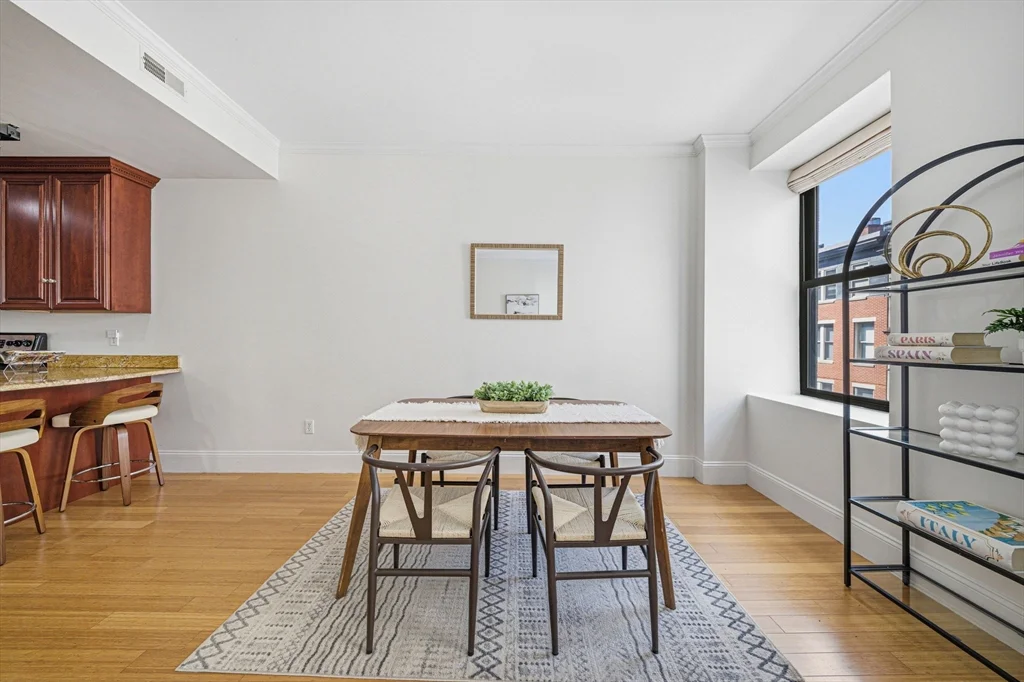2 bed, 2 bath apartment for rent at 55 Temple Pl Unit 4, Boston Downtown — photo 5 of 32