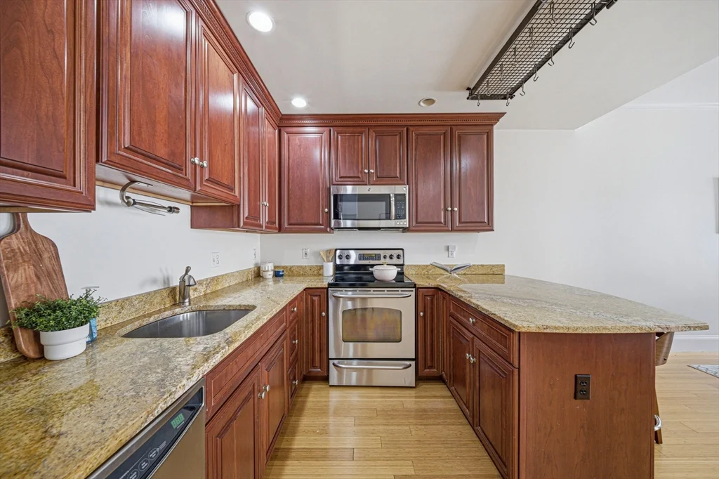 2 bed, 2 bath apartment for rent at 55 Temple Pl Unit 4, Boston Downtown — photo 10 of 32