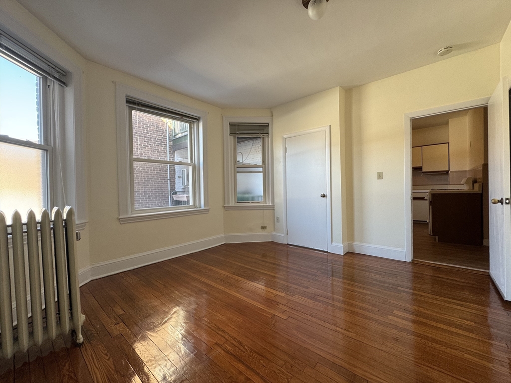 Studio bed, 1 bath apartment for rent at 55 Thatcher Unit 3A, Coolidge Corner — photo 3 of 5