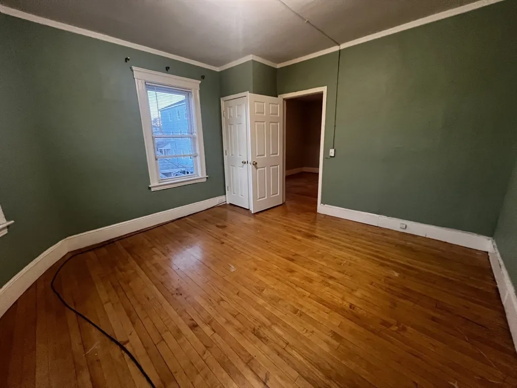 3 bed, 1 bath apartment for rent at 55 Vernon St Unit 2, Worcester — photo 8 of 10