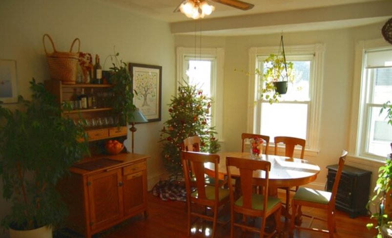 3 bed, 1 bath apartment for rent at 55 Victoria St Unit 1, West Somerville — photo 1 of 19