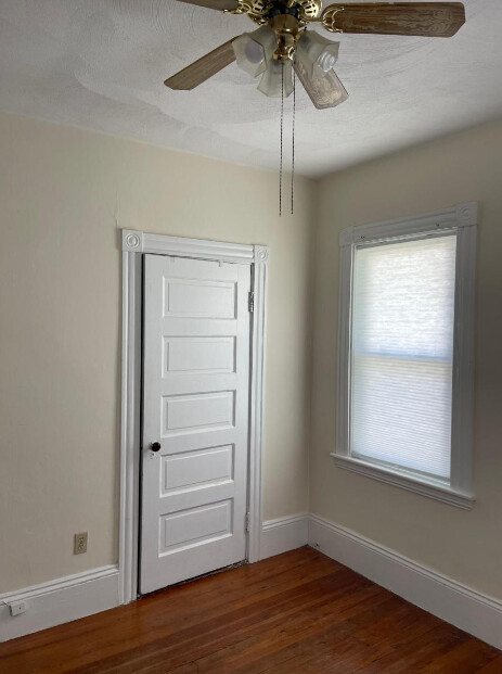 3 bed, 1 bath apartment for rent at 55 Victoria St Unit 1, West Somerville — photo 14 of 19
