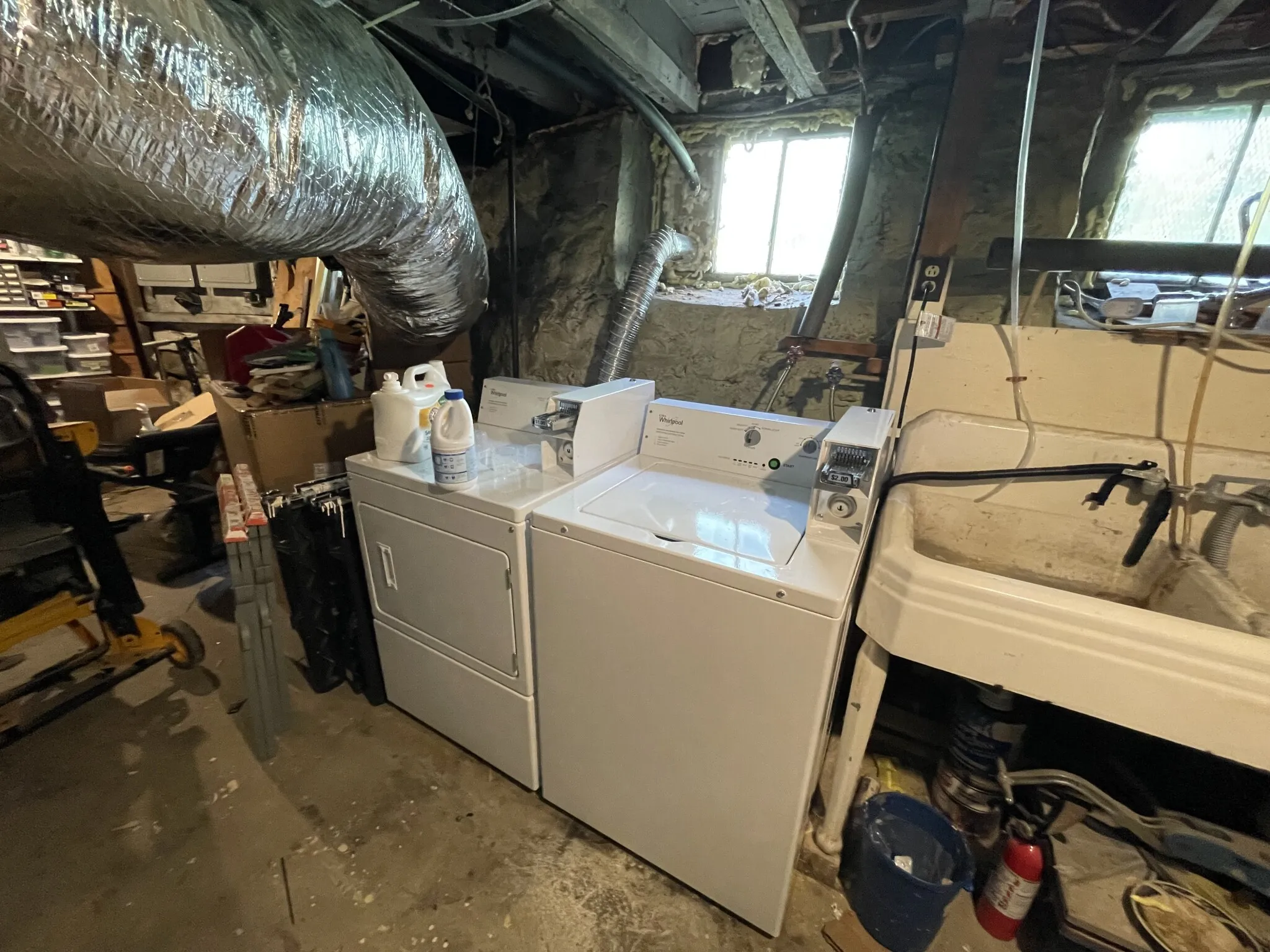 3 bed, 1 bath apartment for rent at 55 Victoria St Unit 2, West Somerville — photo 19 of 19