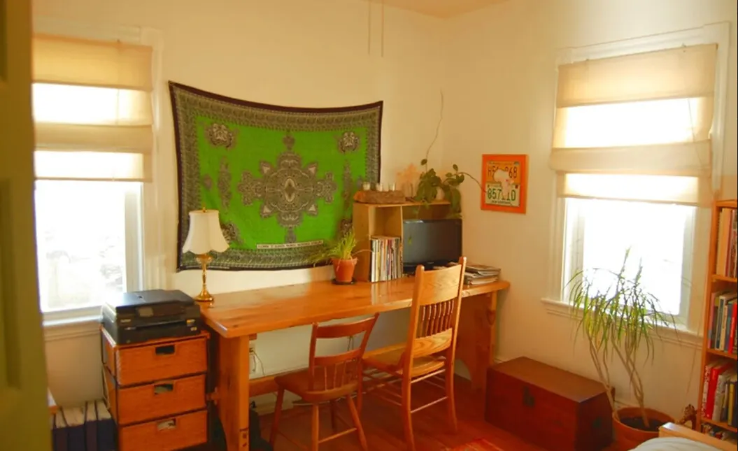 3 bed, 1 bath apartment for rent at 55 Victoria St Unit ., West Somerville — photo 10 of 18