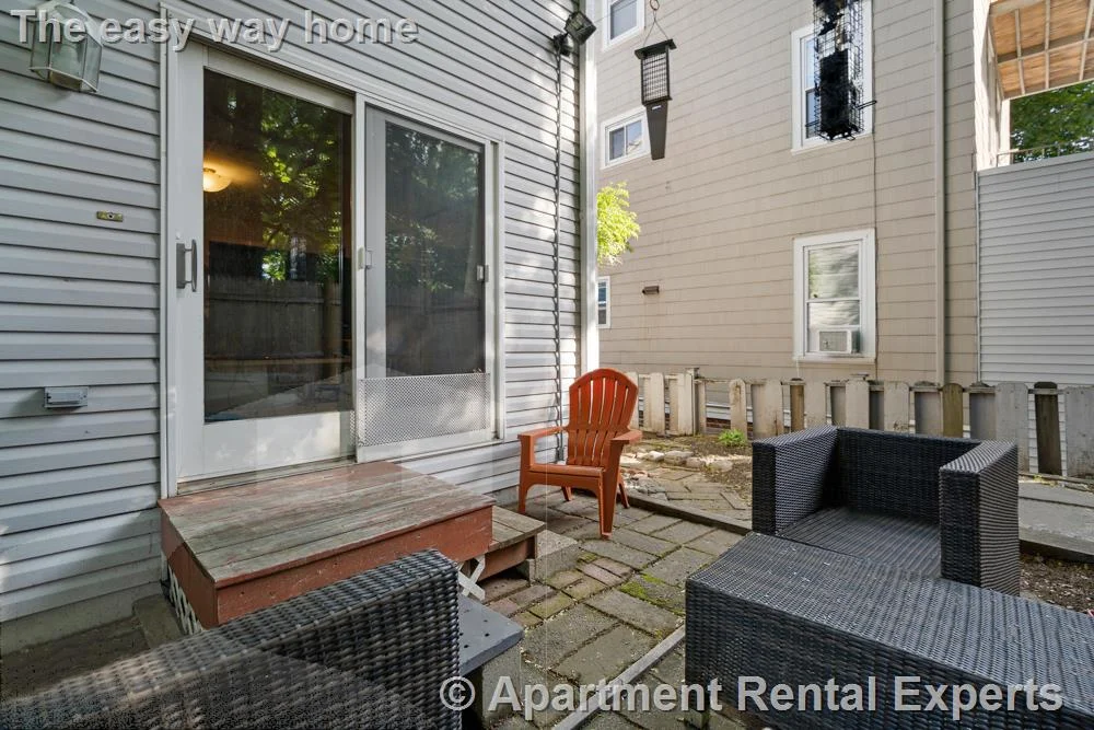 3 bed, 1 bath apartment for rent at 55 Waterhouse St, Teele Square — photo 24 of 30