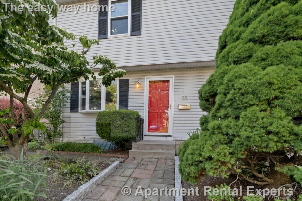 3 bed, 1 bath apartment for rent at 55 Waterhouse St, Teele Square — photo 26 of 30