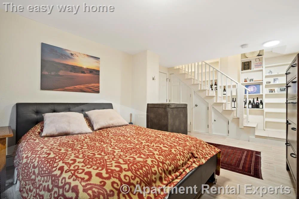 3 bed, 1 bath apartment for rent at 55 Waterhouse St, Teele Square — photo 18 of 30