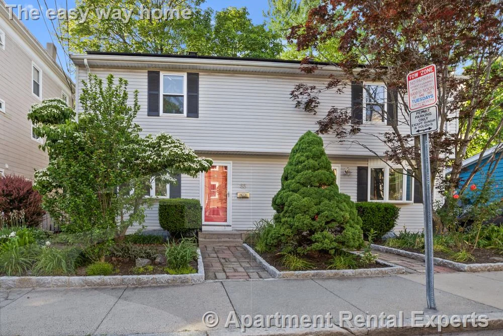 3 bed, 1 bath apartment for rent at 55 Waterhouse St, Teele Square — photo 25 of 30