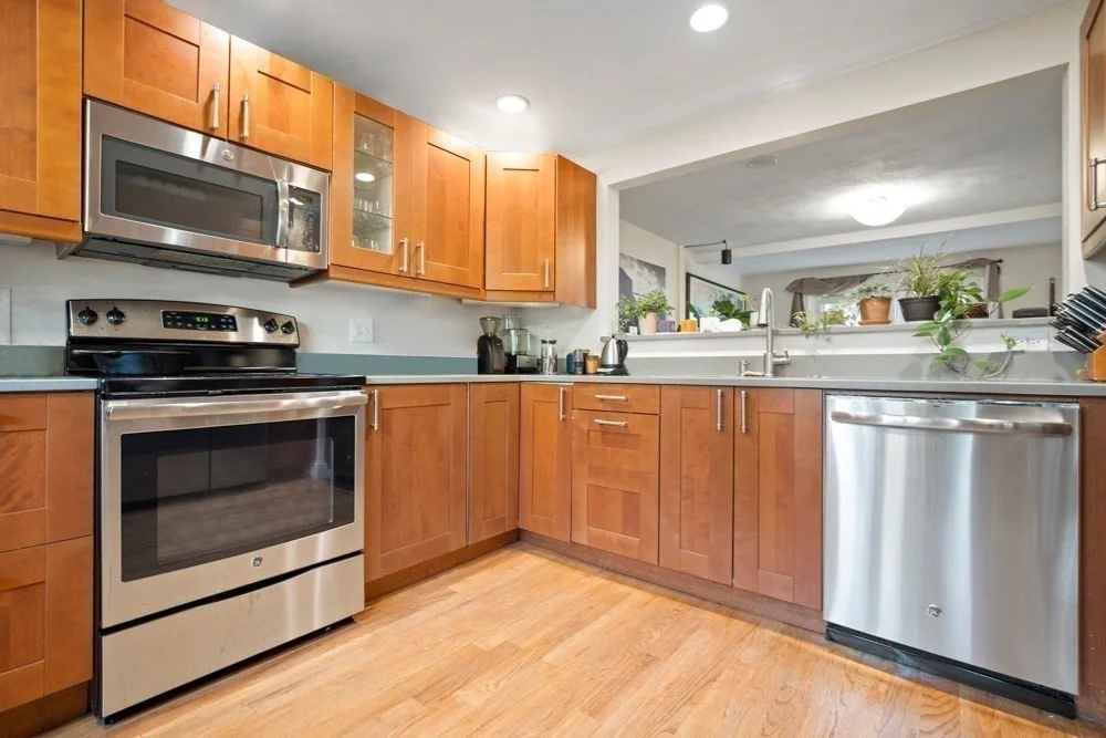 3 bed, 1 bath apartment for rent at 55 Waterhouse St Unit 55, Teele Square — photo 3 of 24
