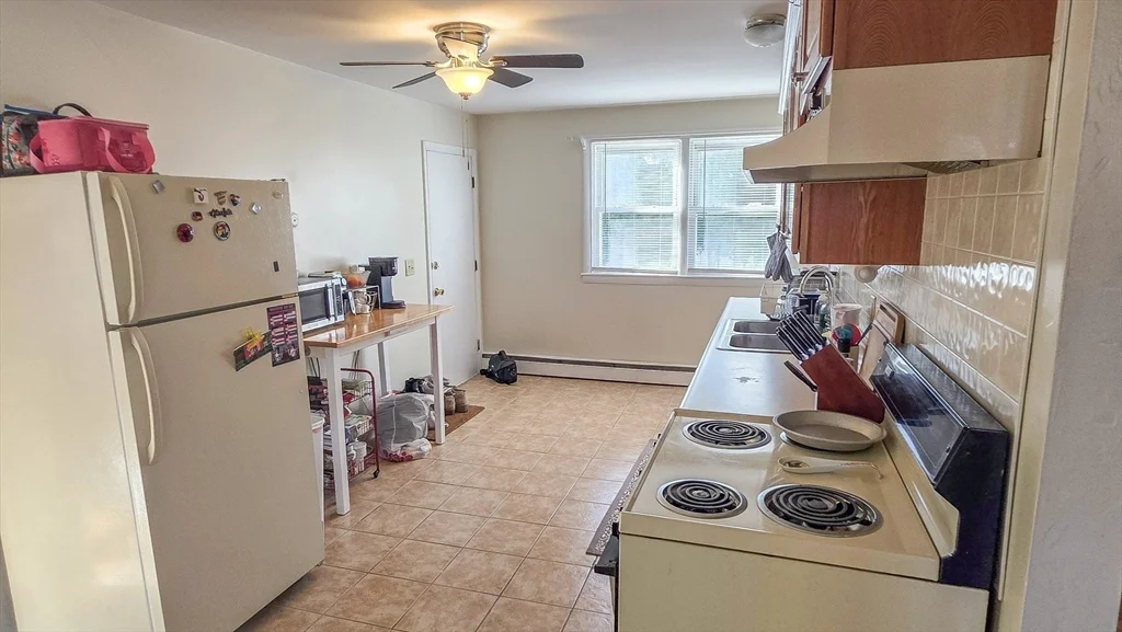 2 bed, 1 bath apartment for rent at 55 Wedgewood Rd Unit 2, Tatnuck — photo 6 of 26