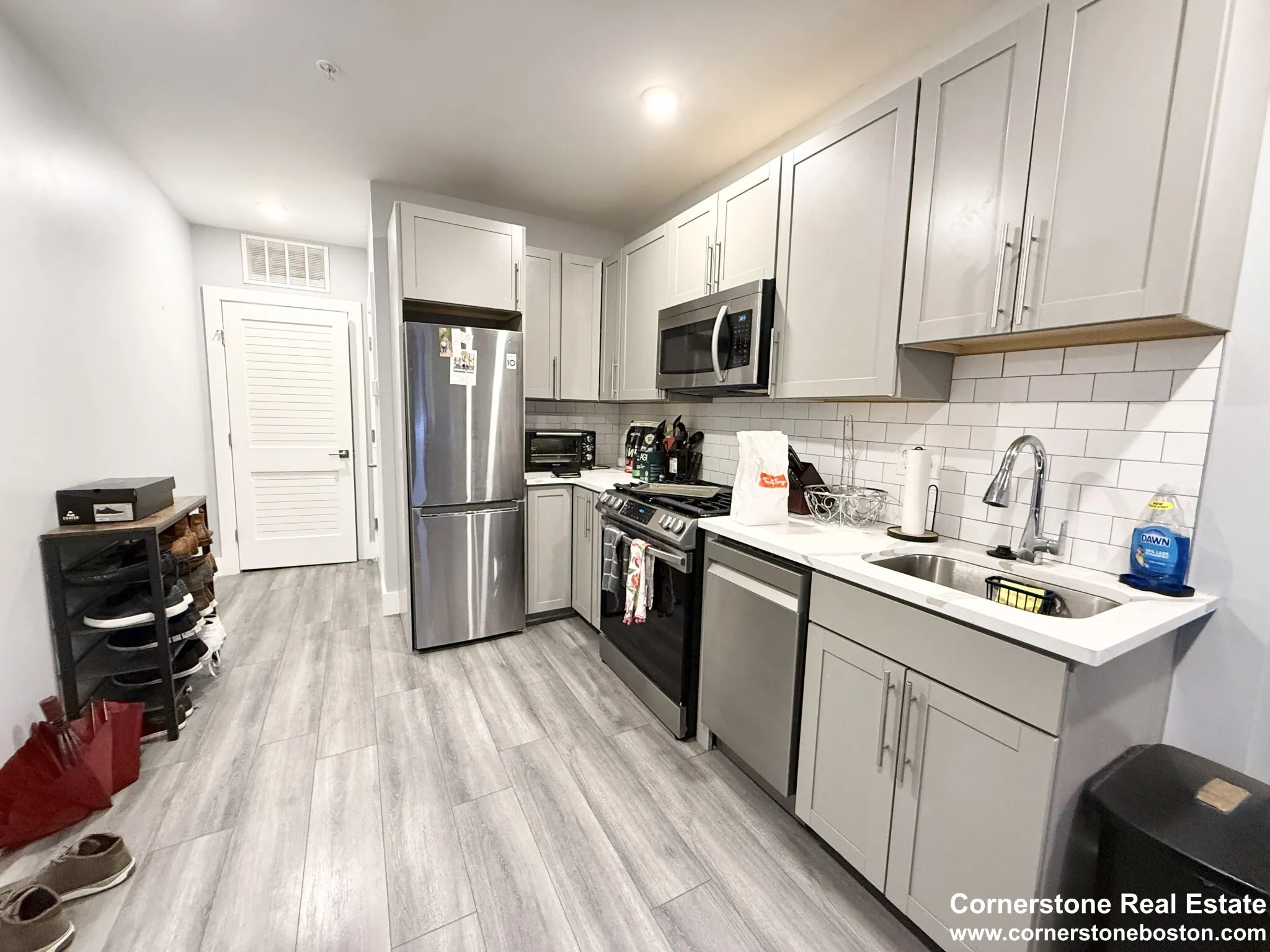 Studio bed, 1 bath apartment for rent at 55 West Fifth St Unit 402, South Boston