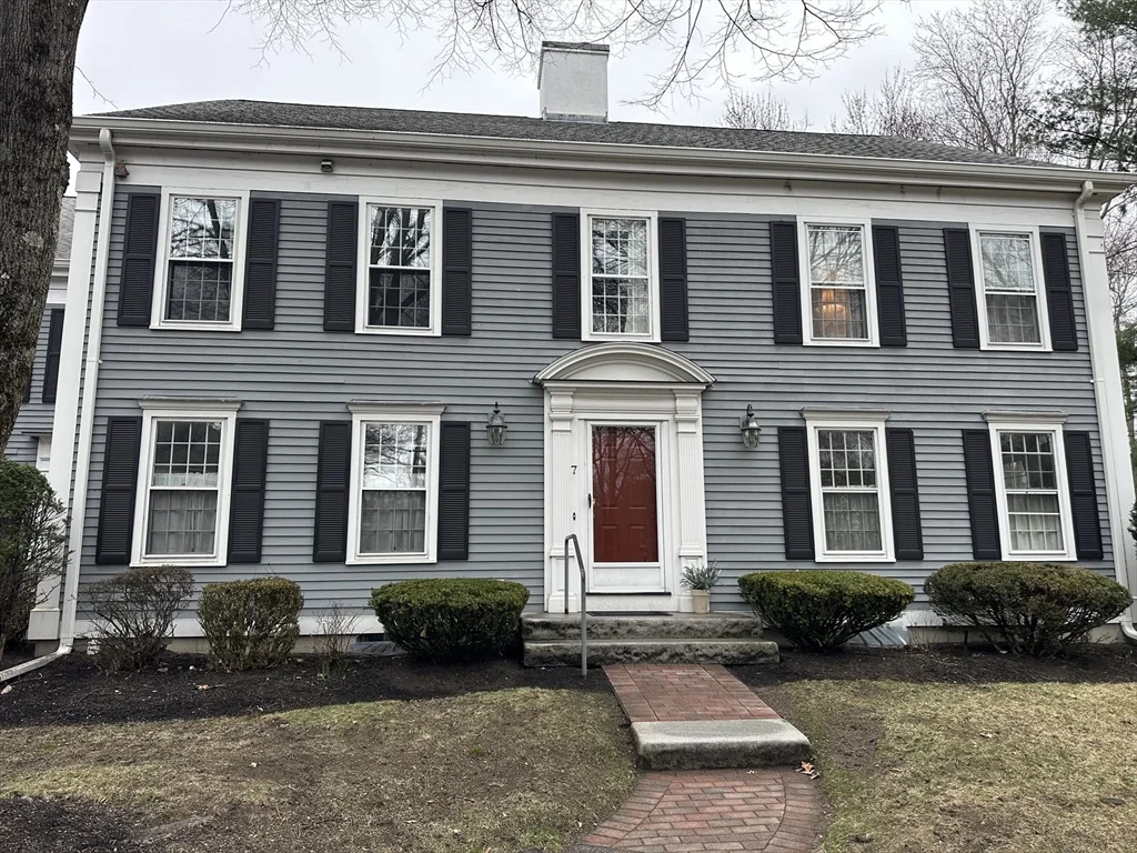 2 bed, 1 bath apartment for rent at 55 West St Unit 7, Medfield — photo 1 of 19
