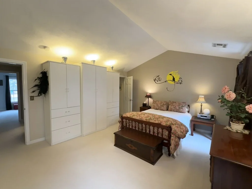 2 bed, 1 bath apartment for rent at 55 West St Unit 7, Medfield — photo 13 of 19