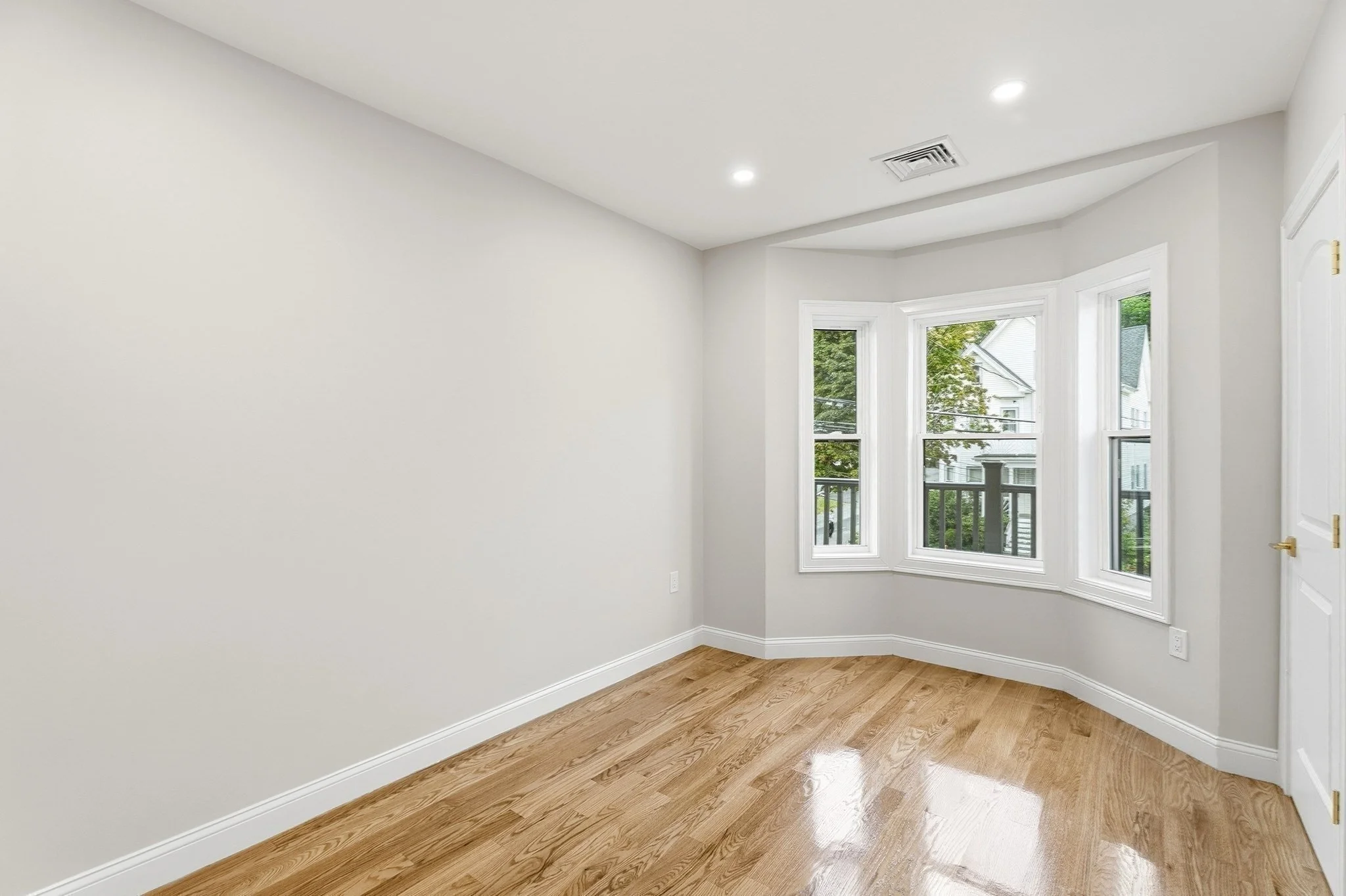 3 bed, 2 bath apartment for rent at 55 Wyoming, Malden — photo 9 of 29