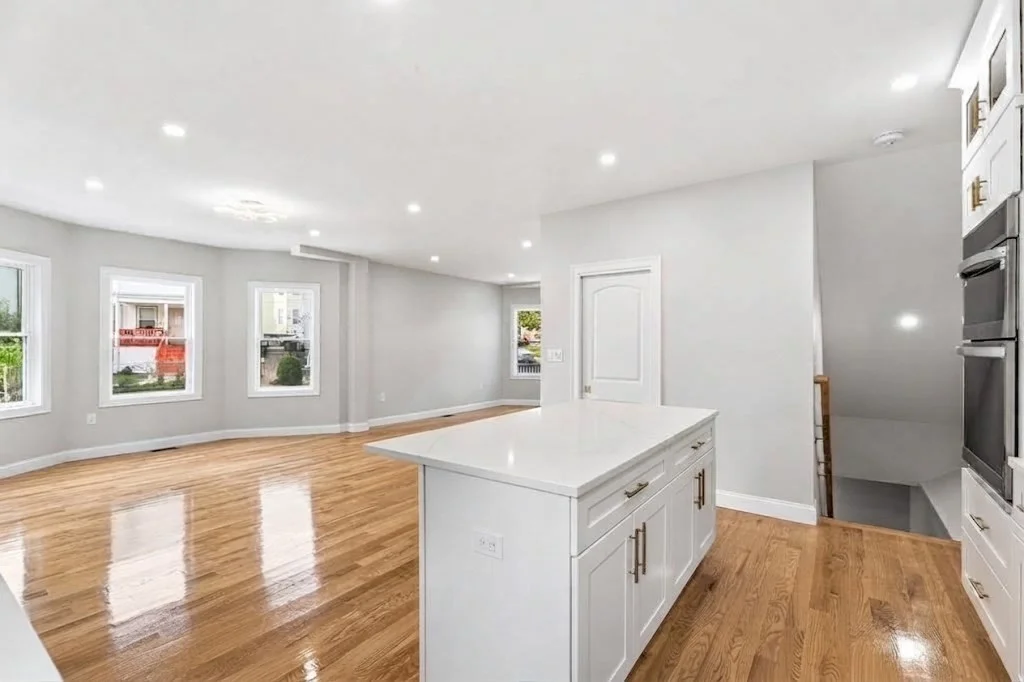 3 bed, 2 bath apartment for rent at 55 Wyoming, Malden — photo 4 of 29