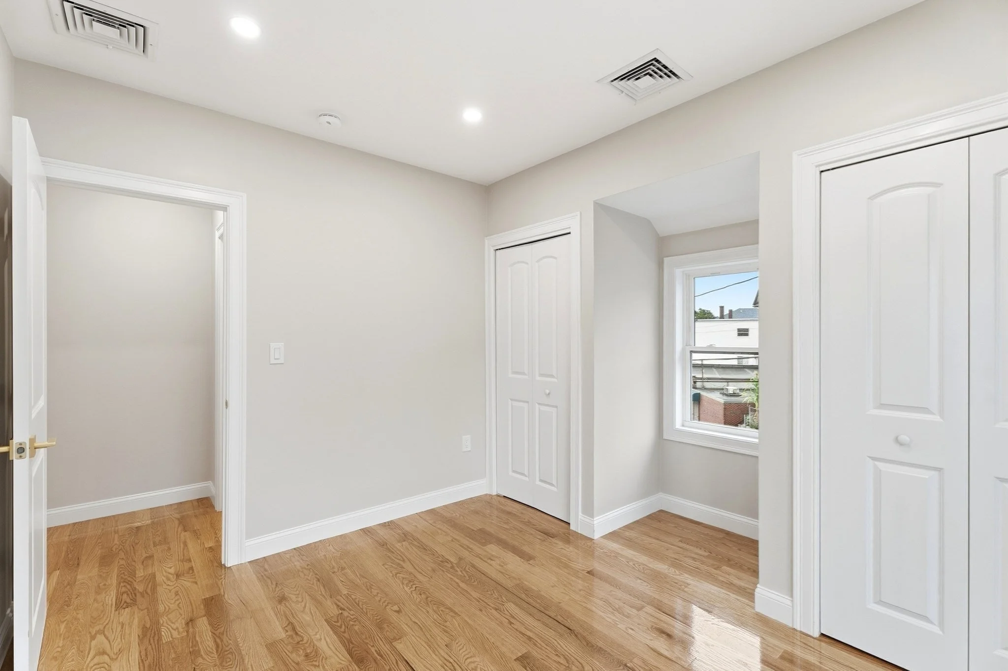 3 bed, 2 bath apartment for rent at 55 Wyoming, Malden — photo 8 of 29