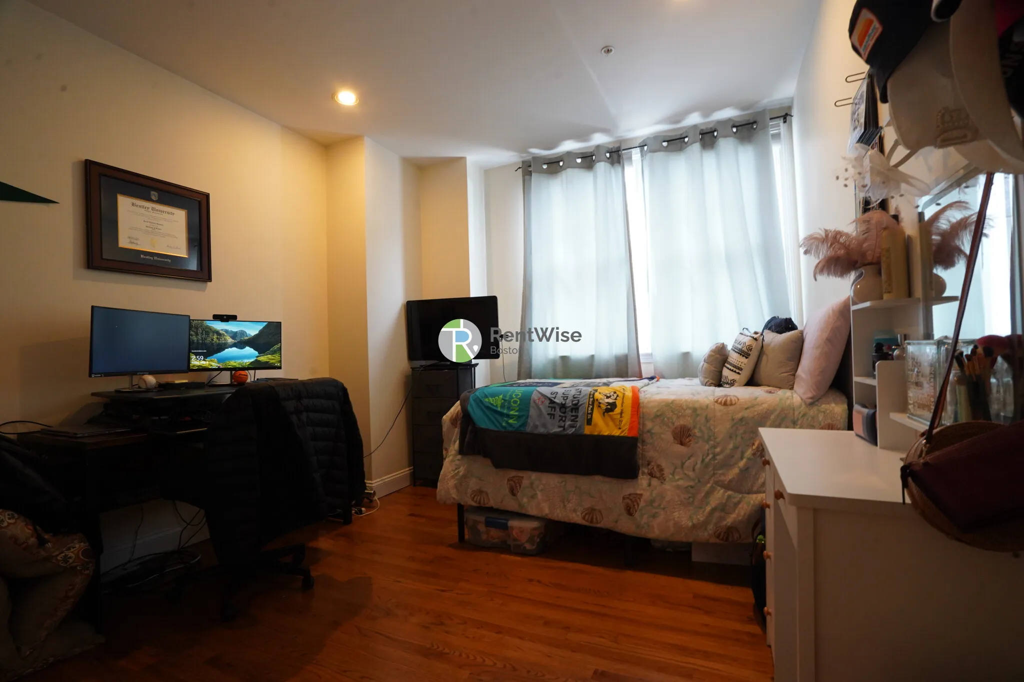 2 bed, 1 bath apartment for rent at 550 3rd St Unit 1, South Boston — photo 12 of 25