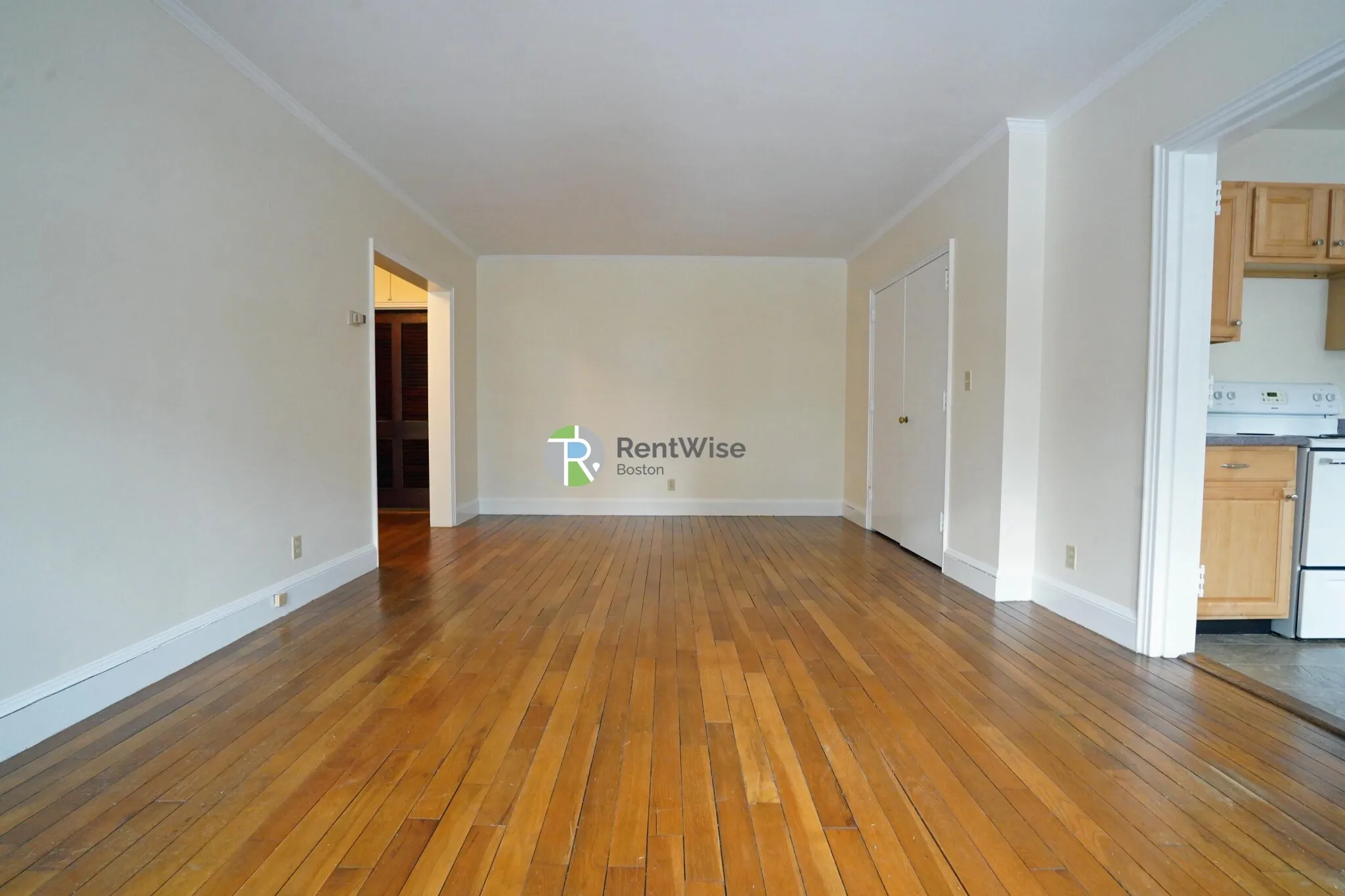 Studio bed, 1 bath apartment for rent at 550 Belmont St Unit 27, Watertown — photo 4 of 12