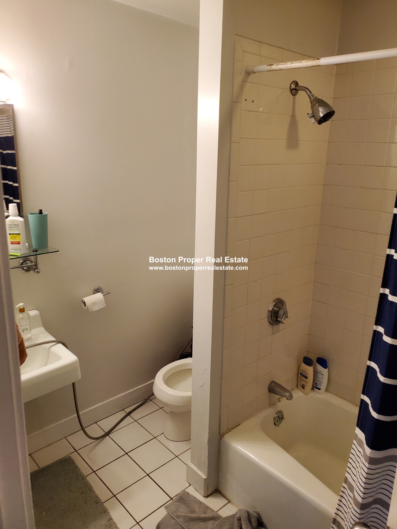 1 bed, 1 bath apartment for rent at 550 Columbus Ave Unit 4, South End — photo 5 of 6