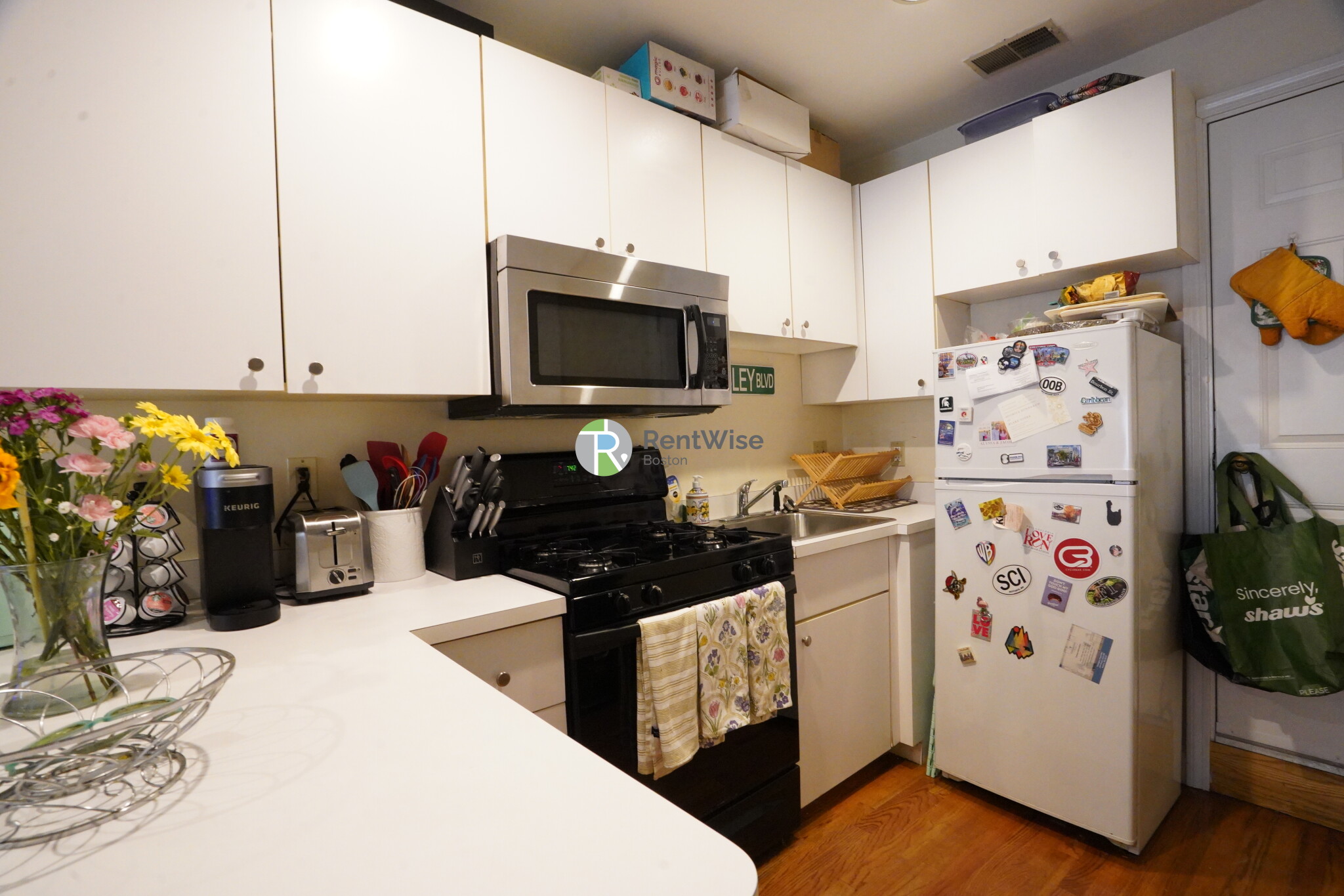 2 bed, 1 bath apartment for rent at 550 3rd St Unit 1, South Boston — photo 8 of 22