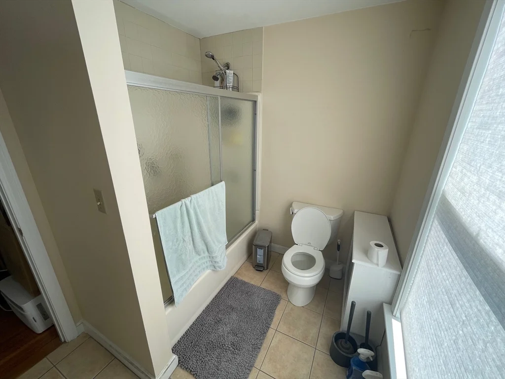 2 bed, 1 bath apartment for rent at 550 Main St Unit 2, Woburn — photo 12 of 14