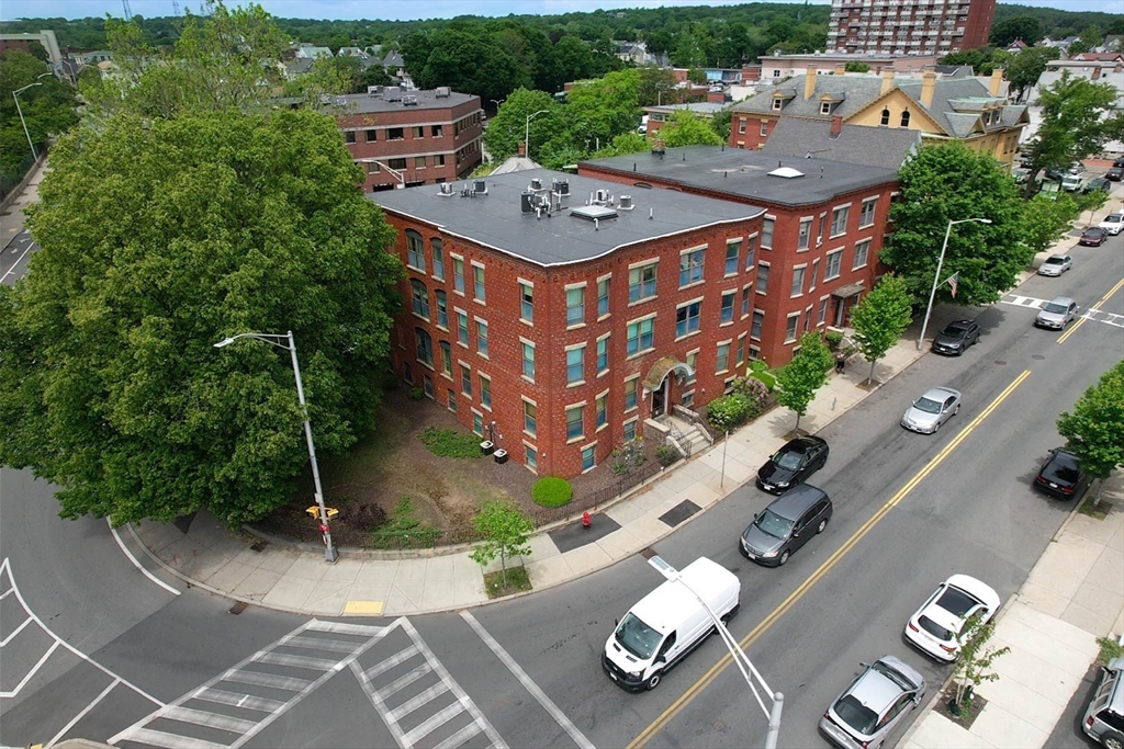 1 bed, 1 bath apartment for rent at 550 Main Street, Unit 5, Malden — photo 2 of 21