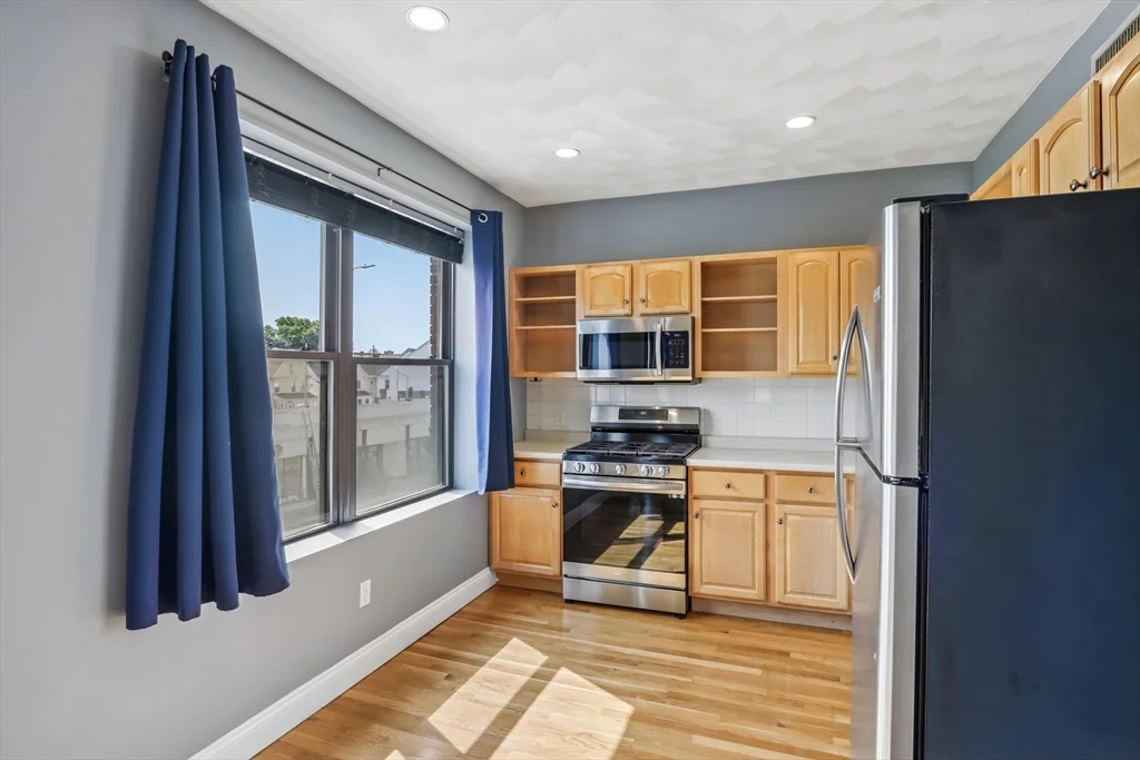 1 bed, 1 bath apartment for rent at 550 Main Unit 5, Malden — photo 13 of 24