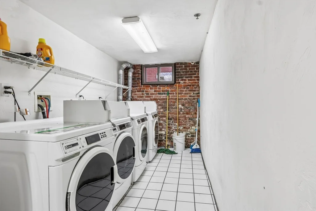 1 bed, 1 bath apartment for rent at 550 Main Unit 5, Malden — photo 19 of 24
