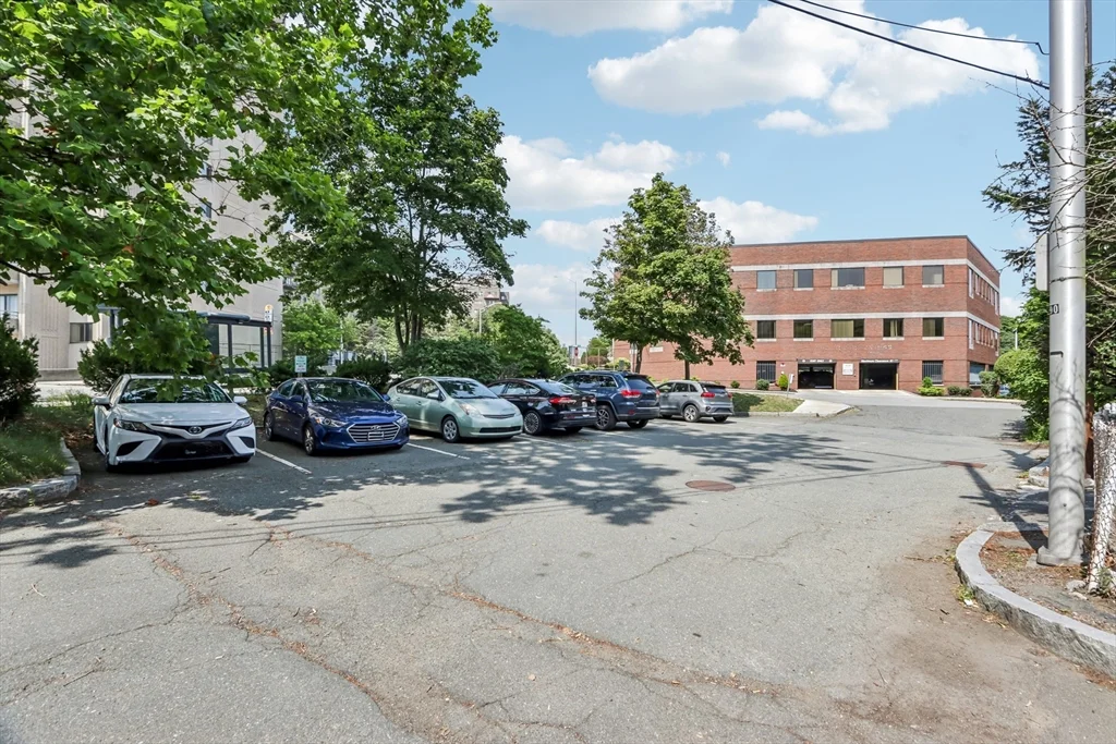 1 bed, 1 bath apartment for rent at 550 Main Unit 5, Malden — photo 22 of 24