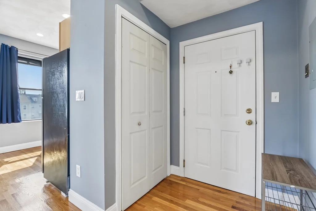 1 bed, 1 bath apartment for rent at 550 Main Unit 5, Malden — photo 6 of 24