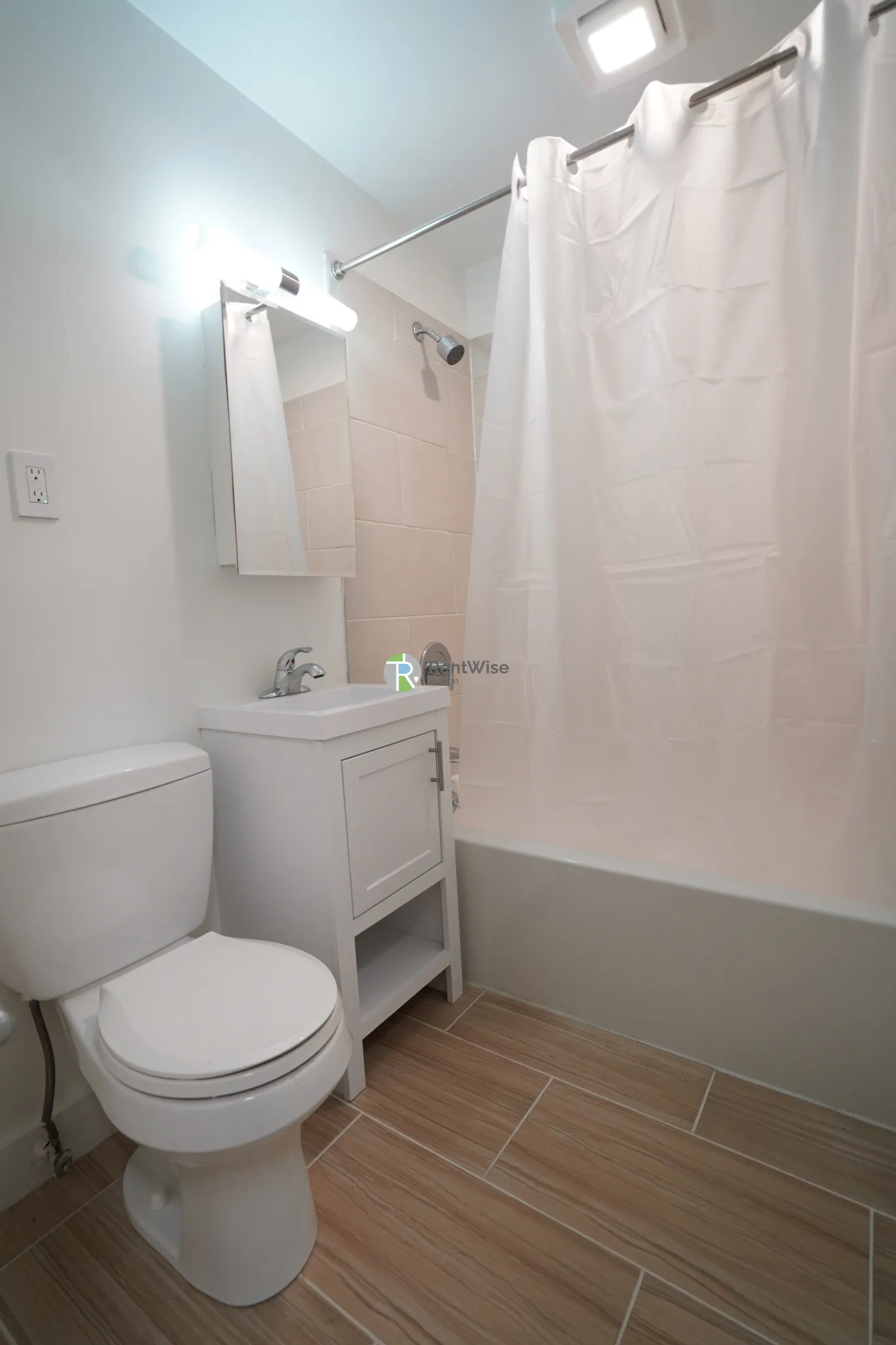 Studio bed, 1 bath apartment for rent at 550 Massachusetts Ave Unit 1, South End — photo 6 of 21