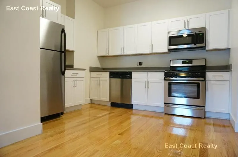 1 bed, 1 bath apartment for rent at 550 Massachusetts Ave Unit 4, South End