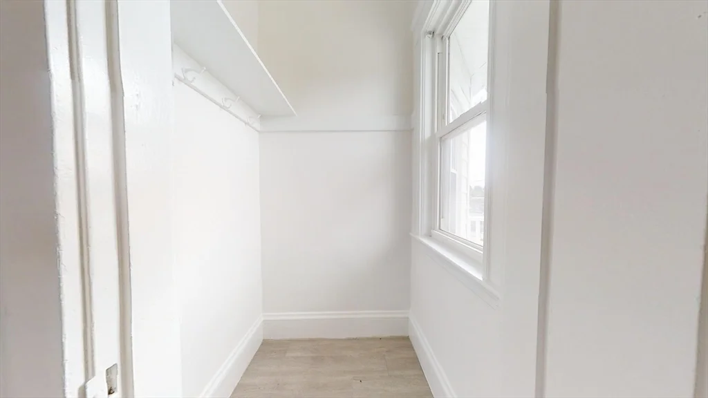 1 bed, 1 bath apartment for rent at 550 Mount Auburn St Unit 2B, Watertown — photo 8 of 11
